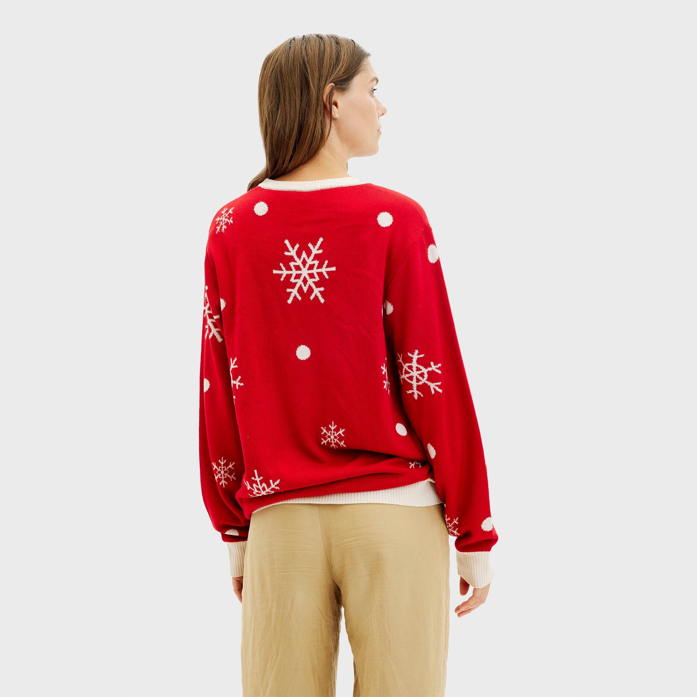 Roter Weihnachtspullover Damen mit weißen Schneeflocken, weihnachtspullover damen gemütlich.